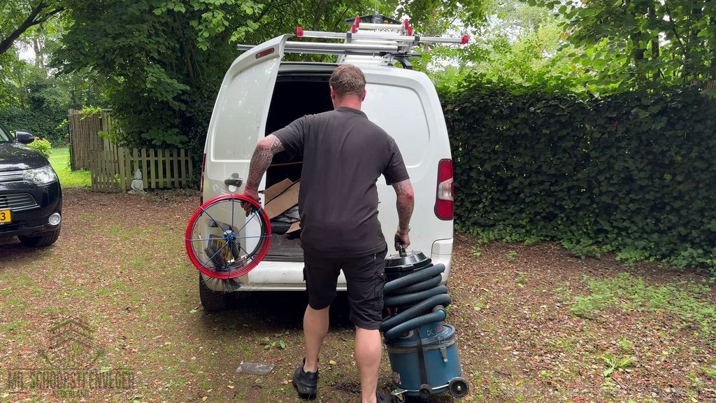 Schoorsteen onderhoud Best ladder bus Schoorsteen onderhoud Best ladder bus